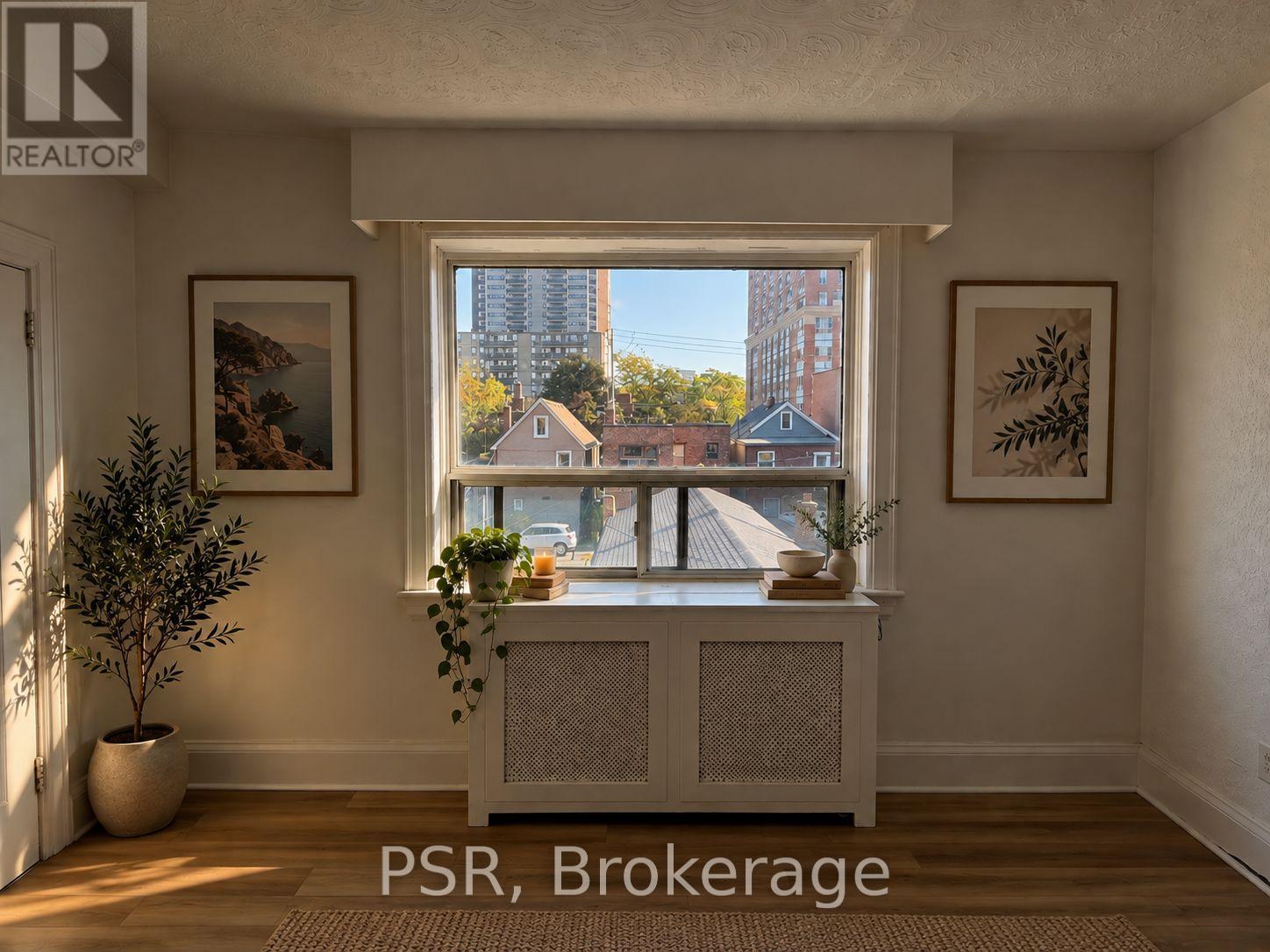 307 - 105 Kenwood Avenue Property Photo 5