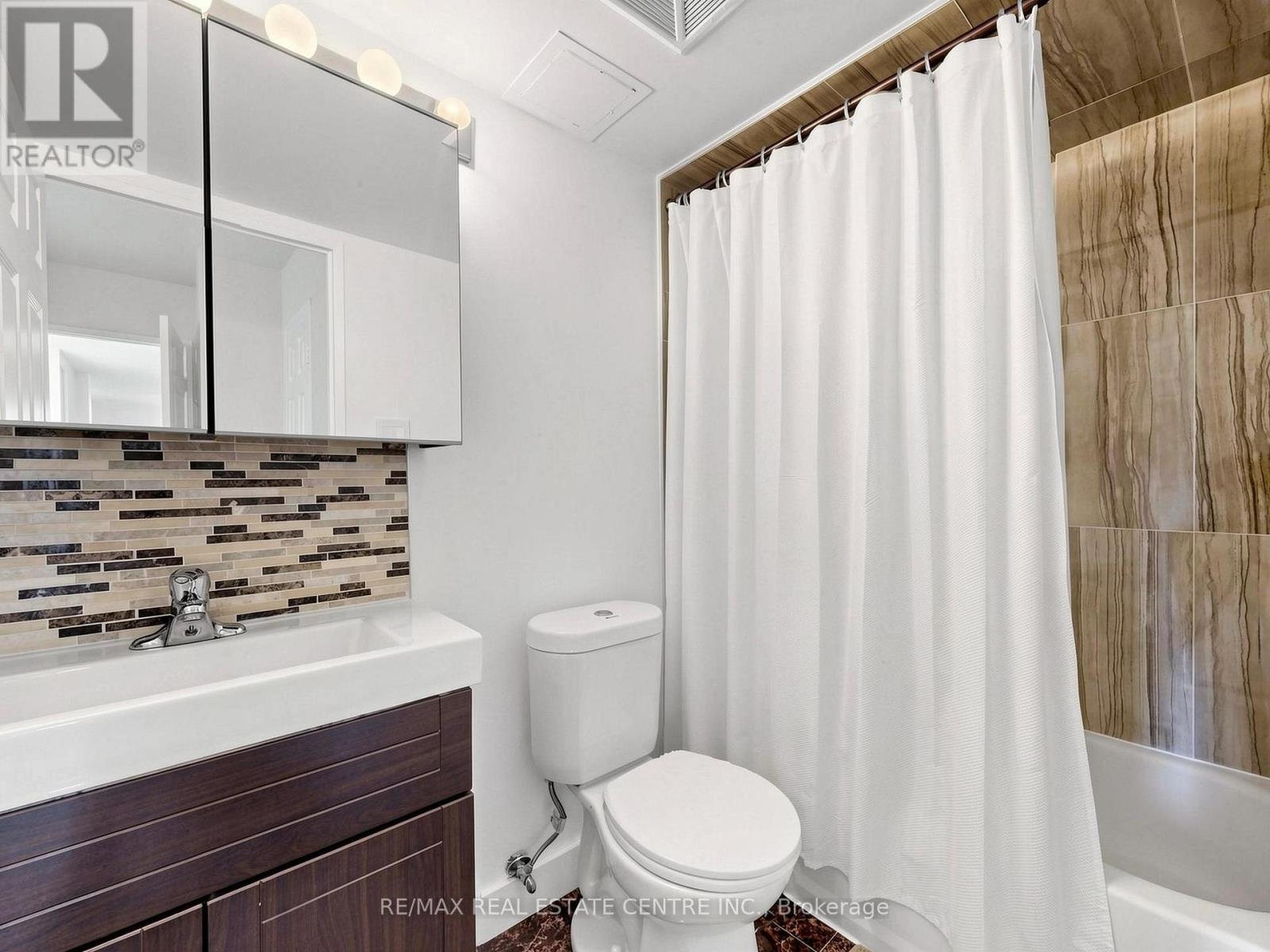 207 - 100 Antibes Drive Property Photo 20