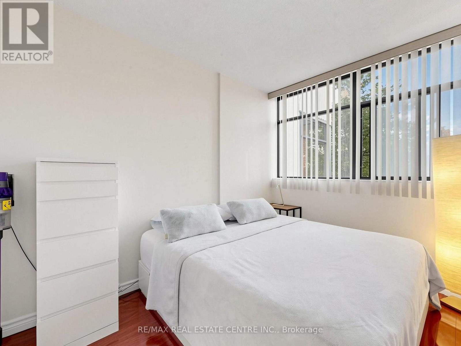 207 - 100 Antibes Drive Property Photo 21