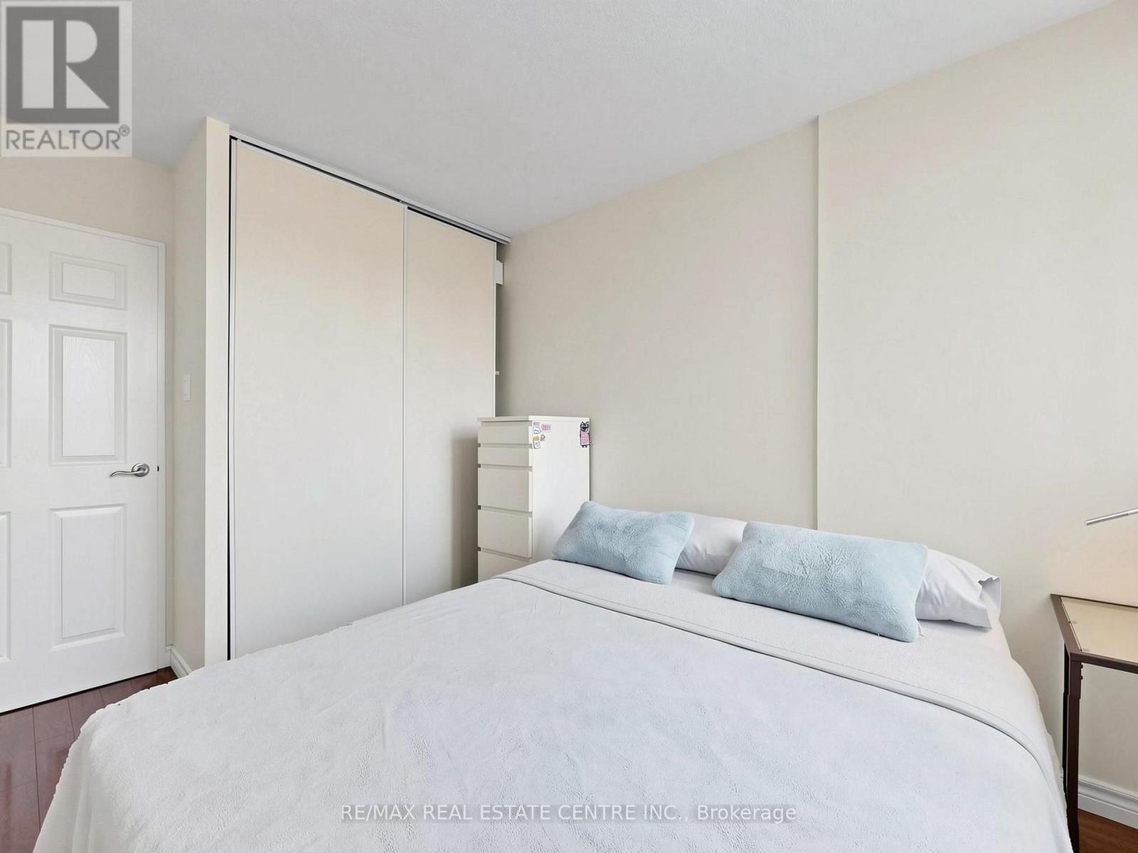 207 - 100 Antibes Drive Property Photo 23