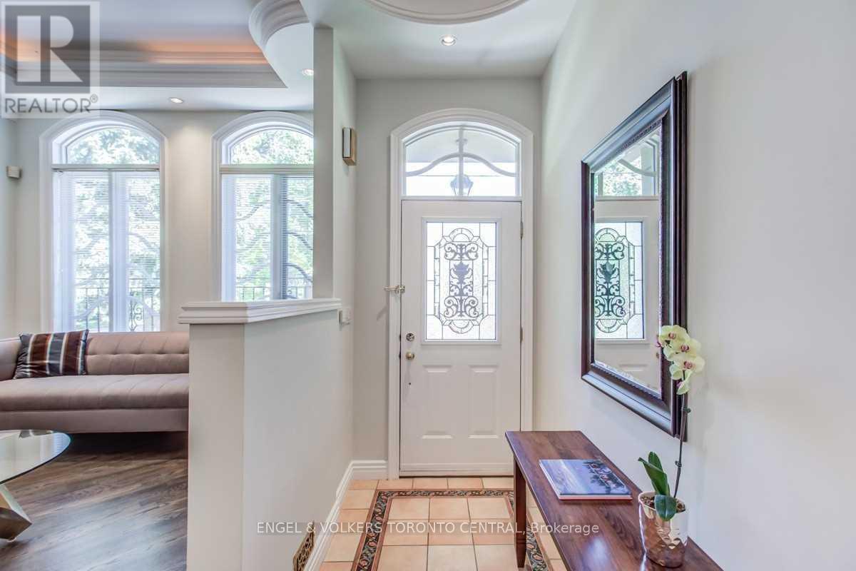 405 Bedford Park Avenue Property Photo 3