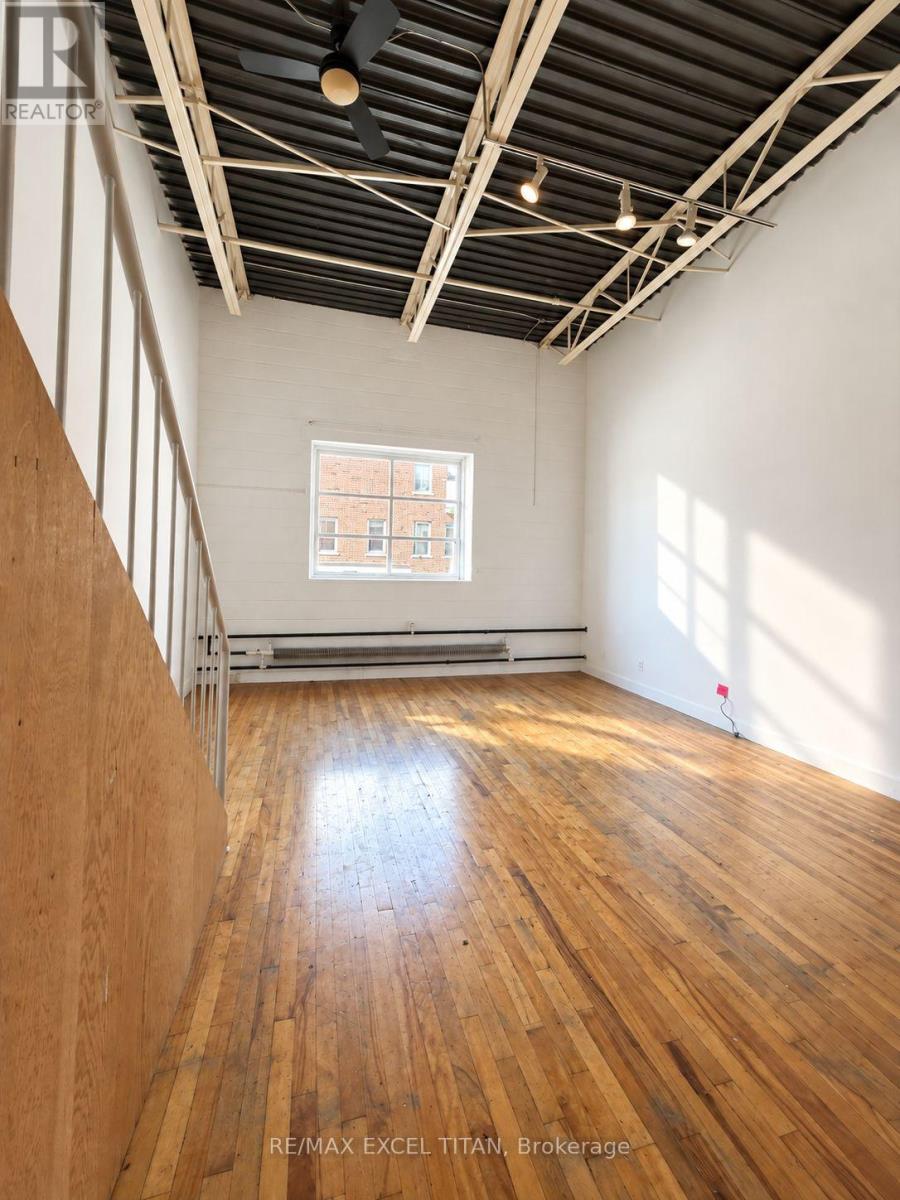 213 - 227 Sterling Road E Property Photo 8