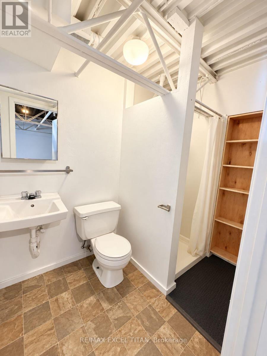 213 - 227 Sterling Road E Property Photo 16