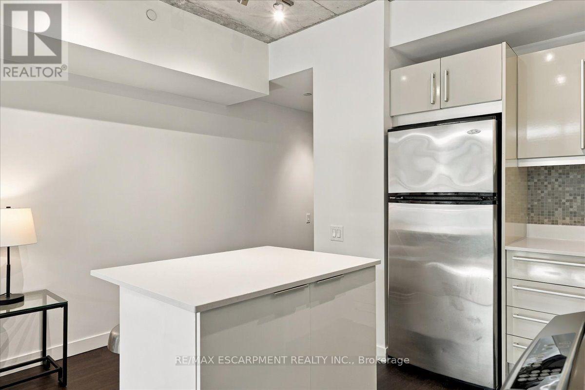 613 - 25 Oxley Street Property Photo 16