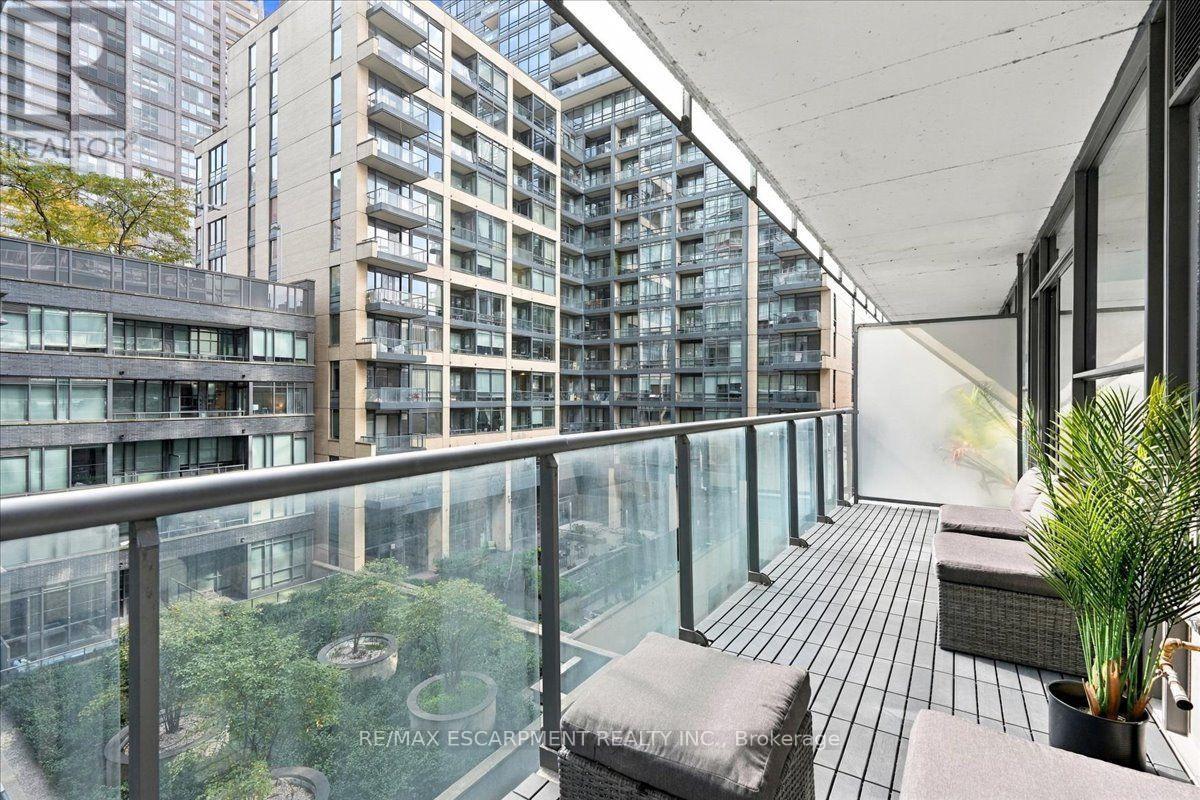 613 - 25 Oxley Street Property Photo 26
