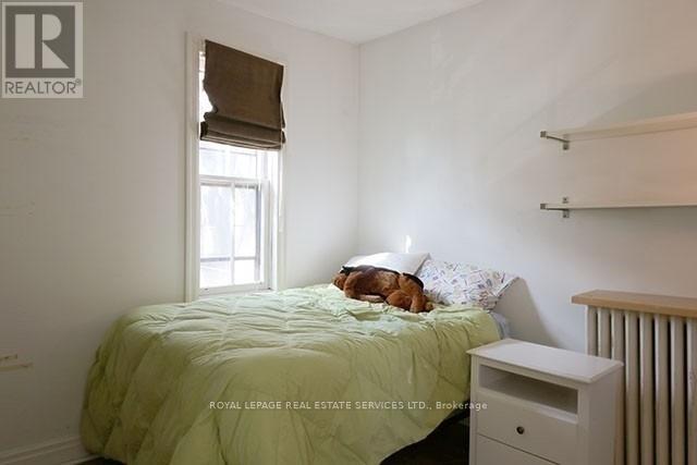 2 - 390 Huron Street Property Photo 8