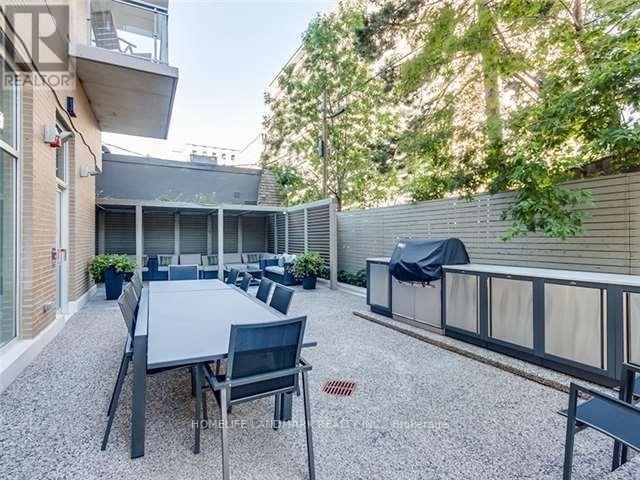 204 - 68 Merton Street Property Photo 6
