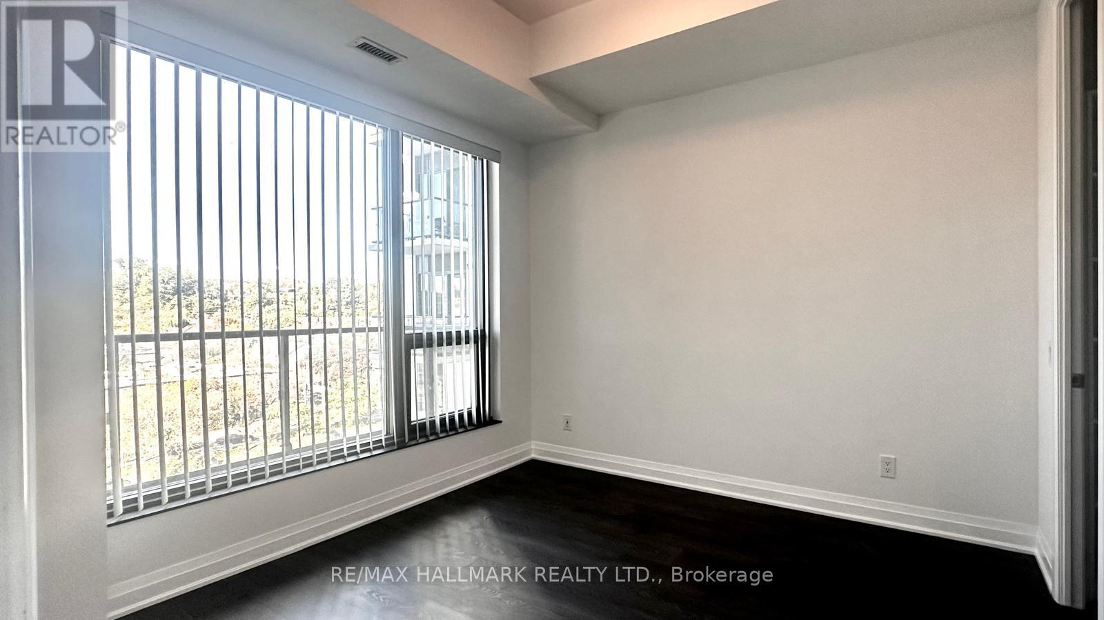 Ph23 - 280 Howland Avenue Property Photo 13