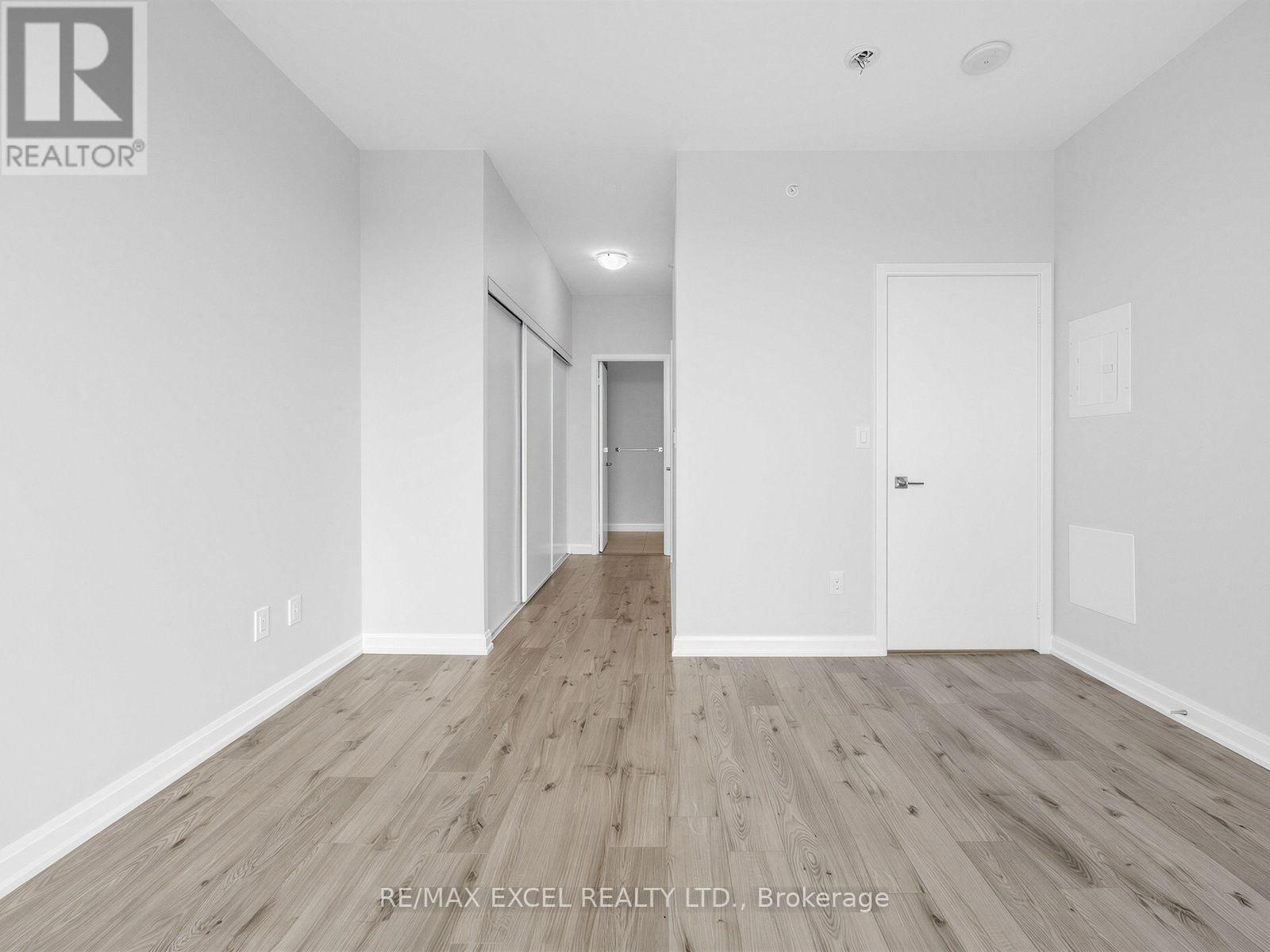 2403 - 11 Bogert Avenue Property Photo 23