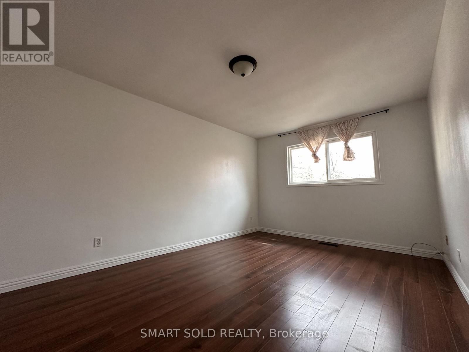 117 Micmac Crescent Property Photo 8
