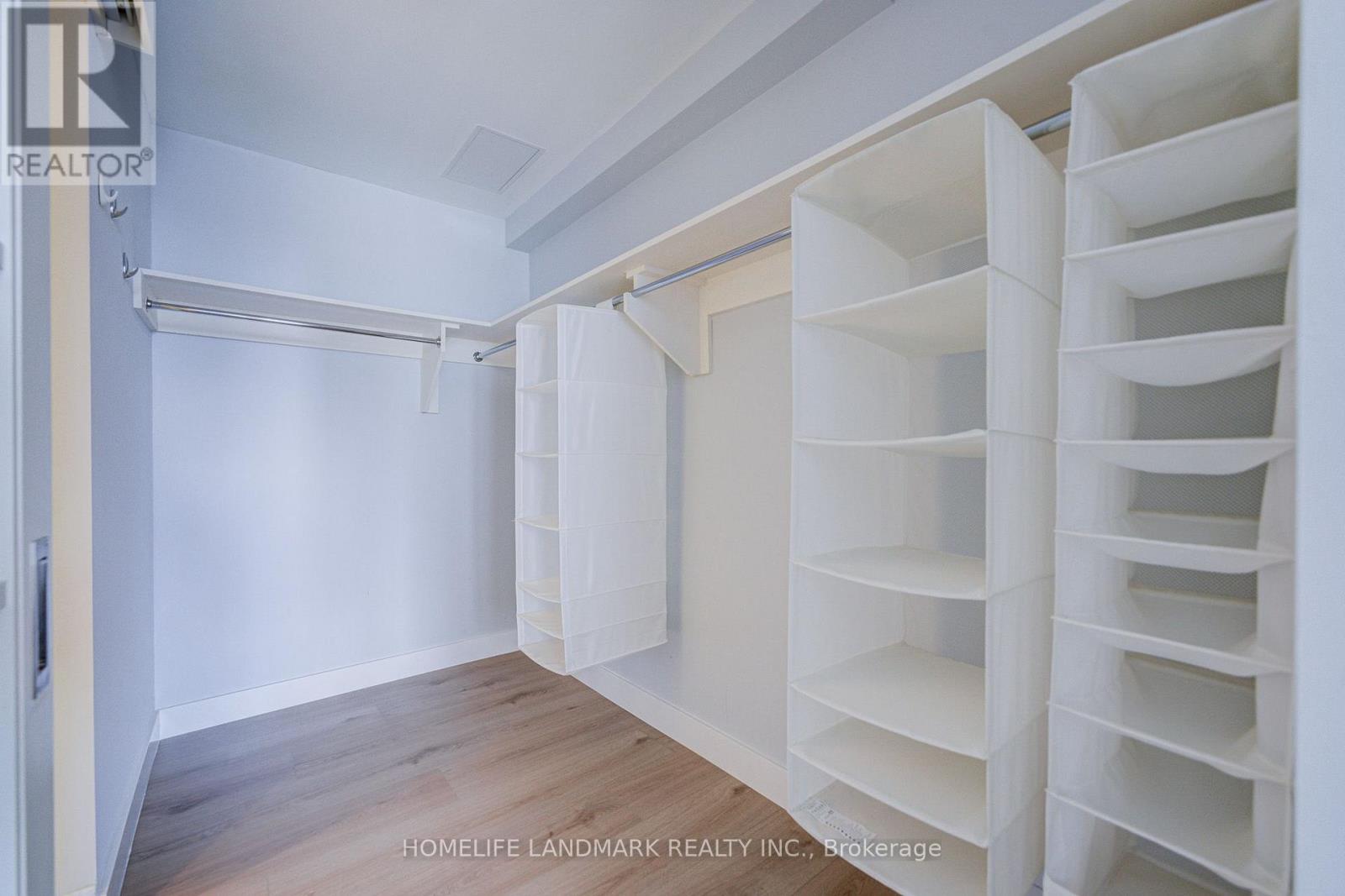 3103 - 180 University Avenue Property Photo 26