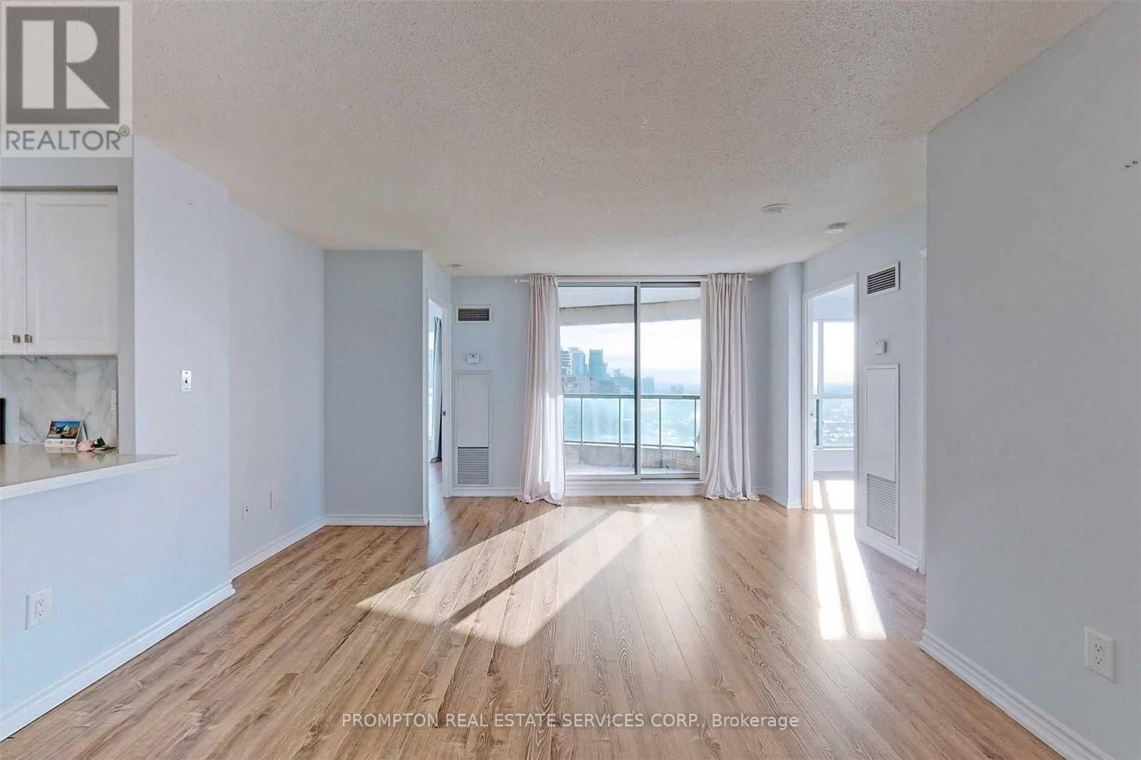 2205 - 7 Lorraine Drive Property Photo 7