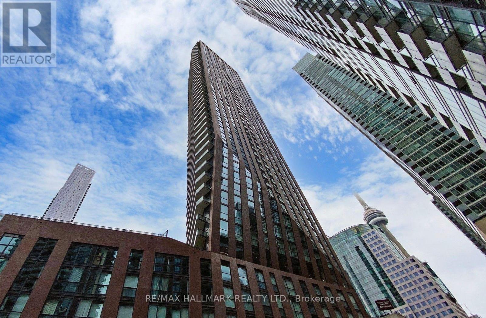 4505 - 99 John Street Property Photo 1