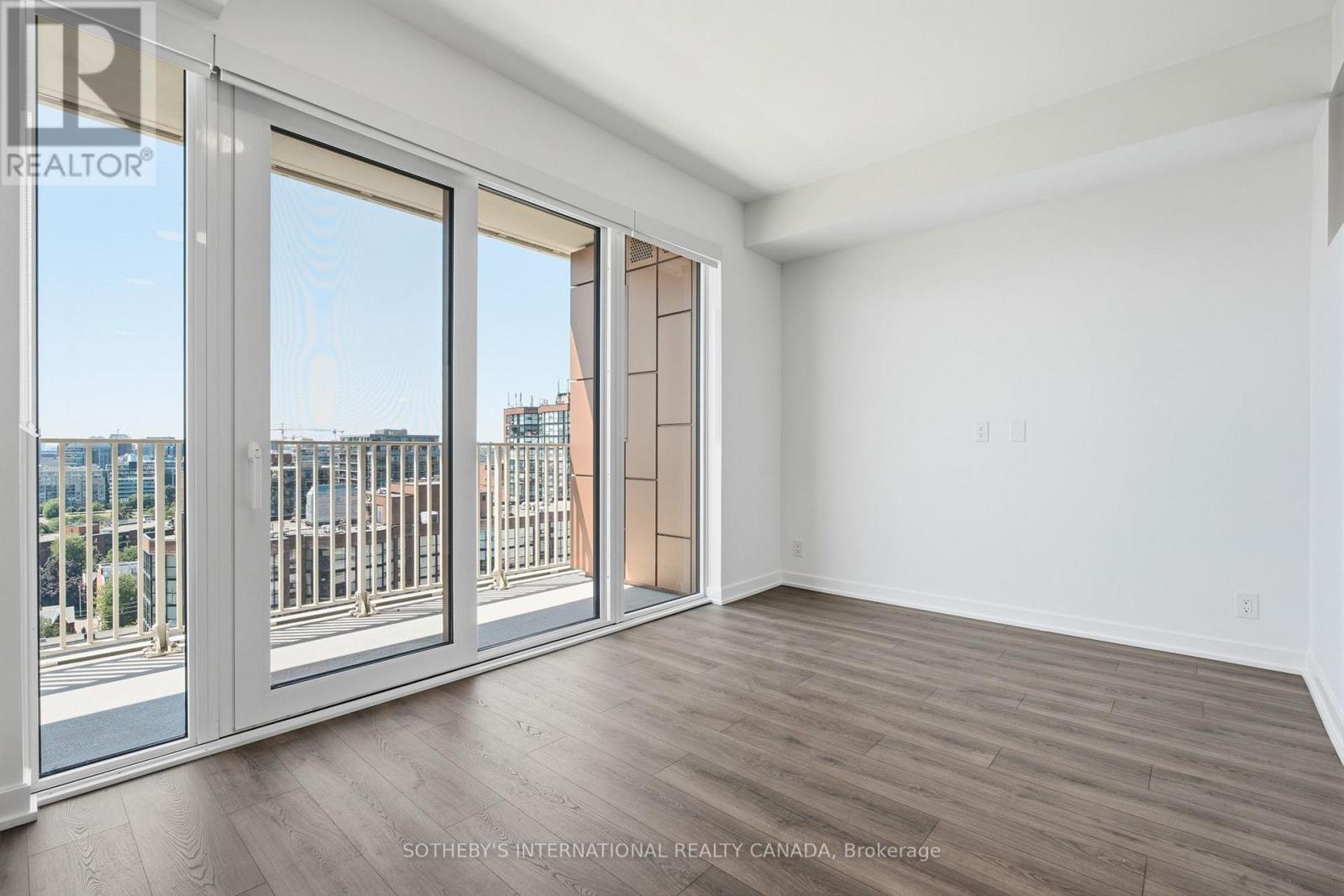 612 - 88 Bathurst Street Property Photo 45