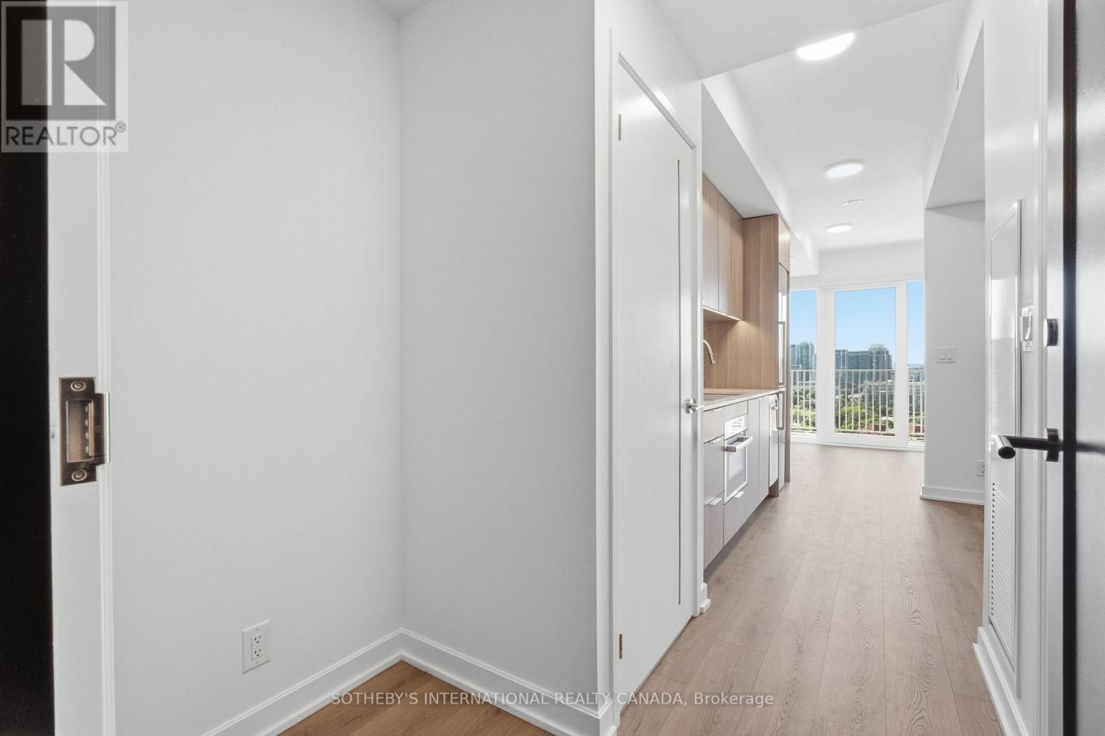 612 - 88 Bathurst Street Property Photo 48