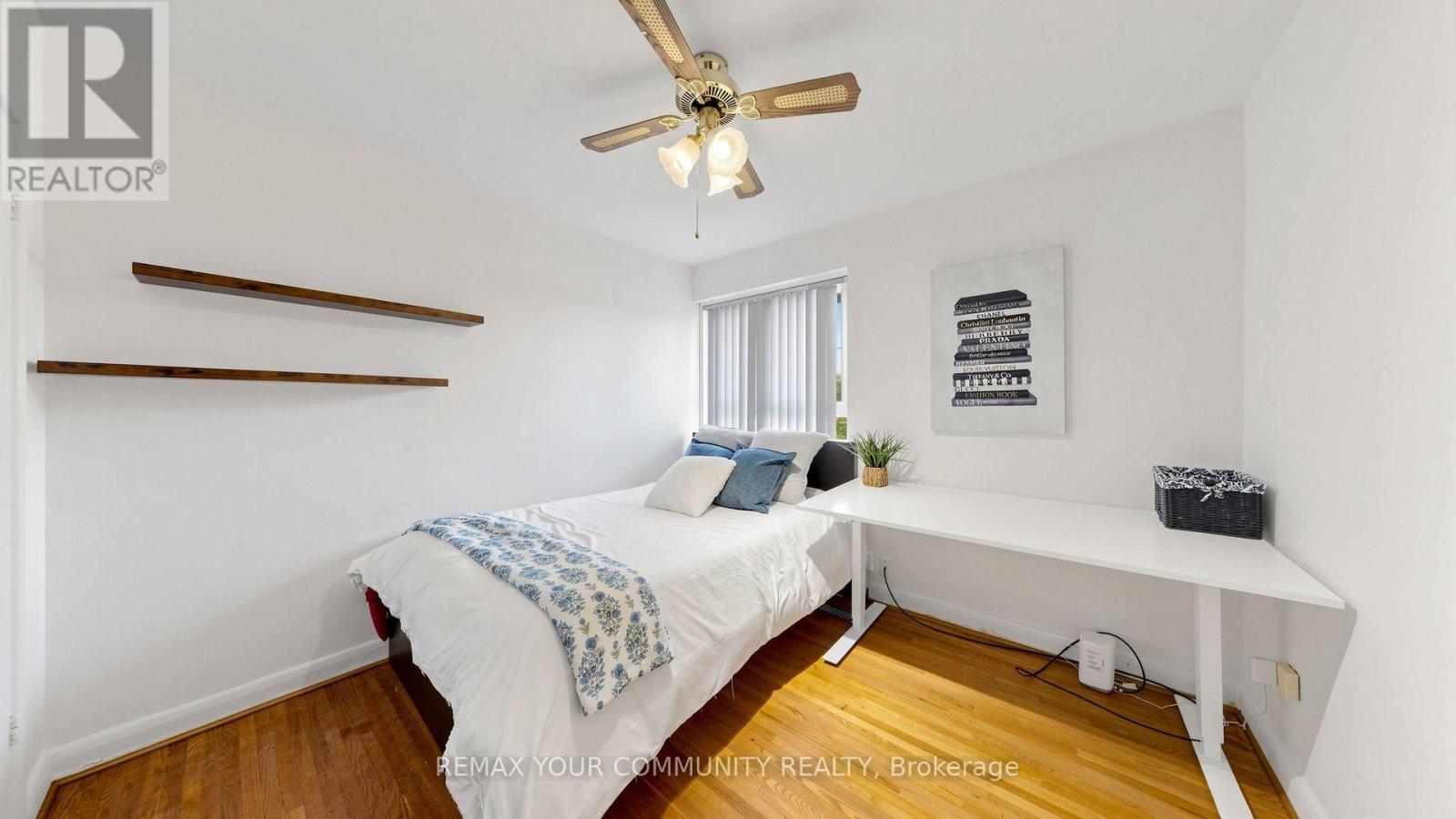 487 Hounslow Avenue Property Photo 17