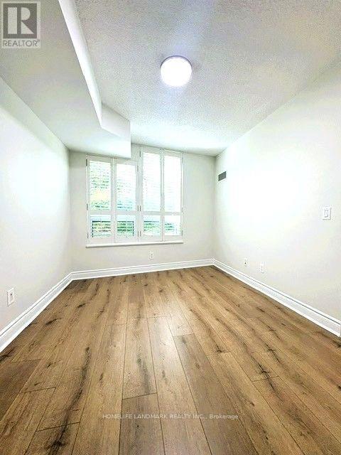 315 - 25 Greenview Avenue Property Photo 13