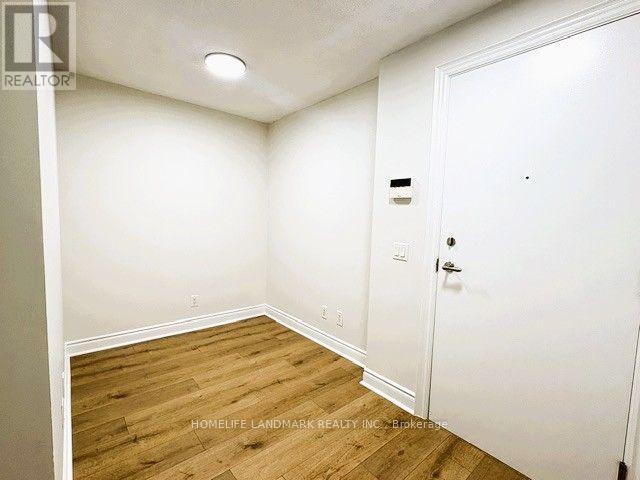 315 - 25 Greenview Avenue Property Photo 15