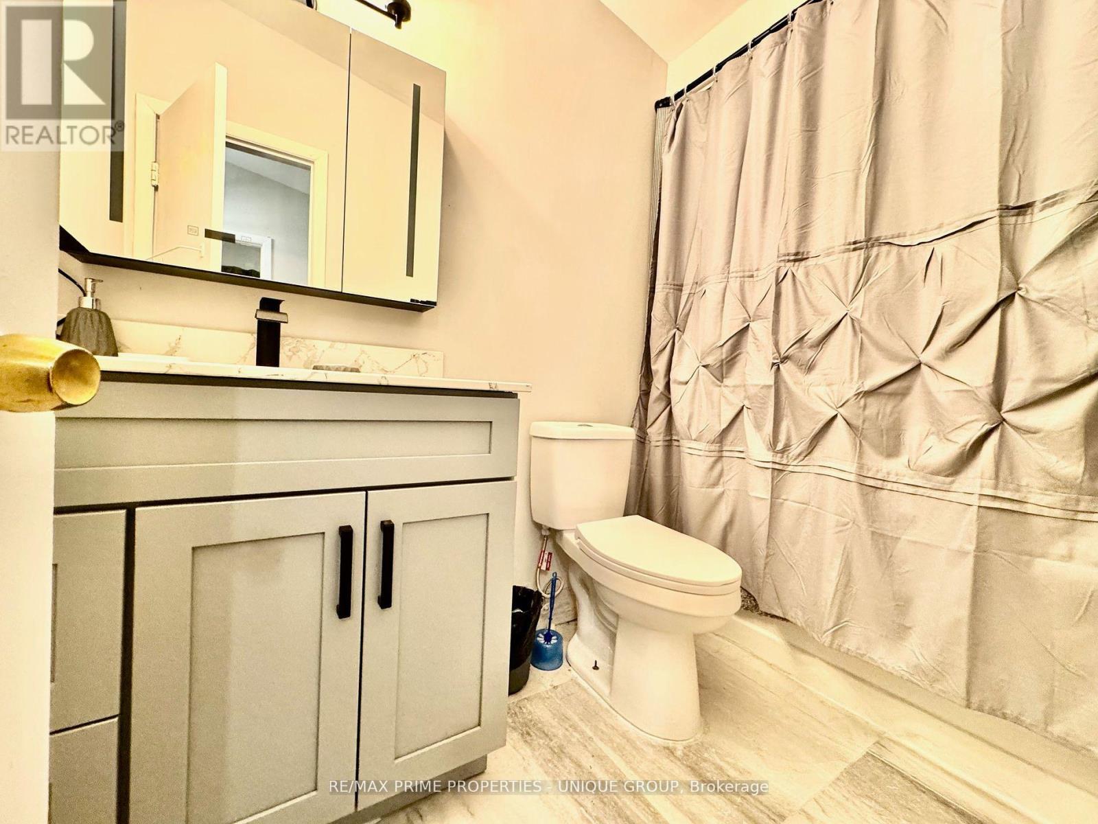 282 Roywood Drive Property Photo 12
