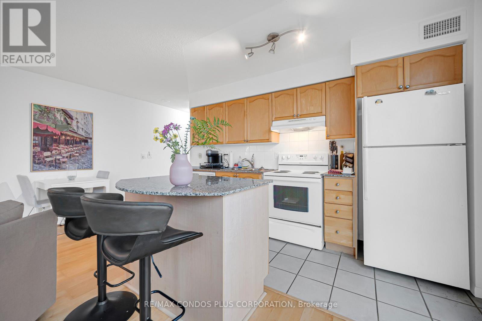 1609 - 231 Fort York Boulevard Property Photo 12