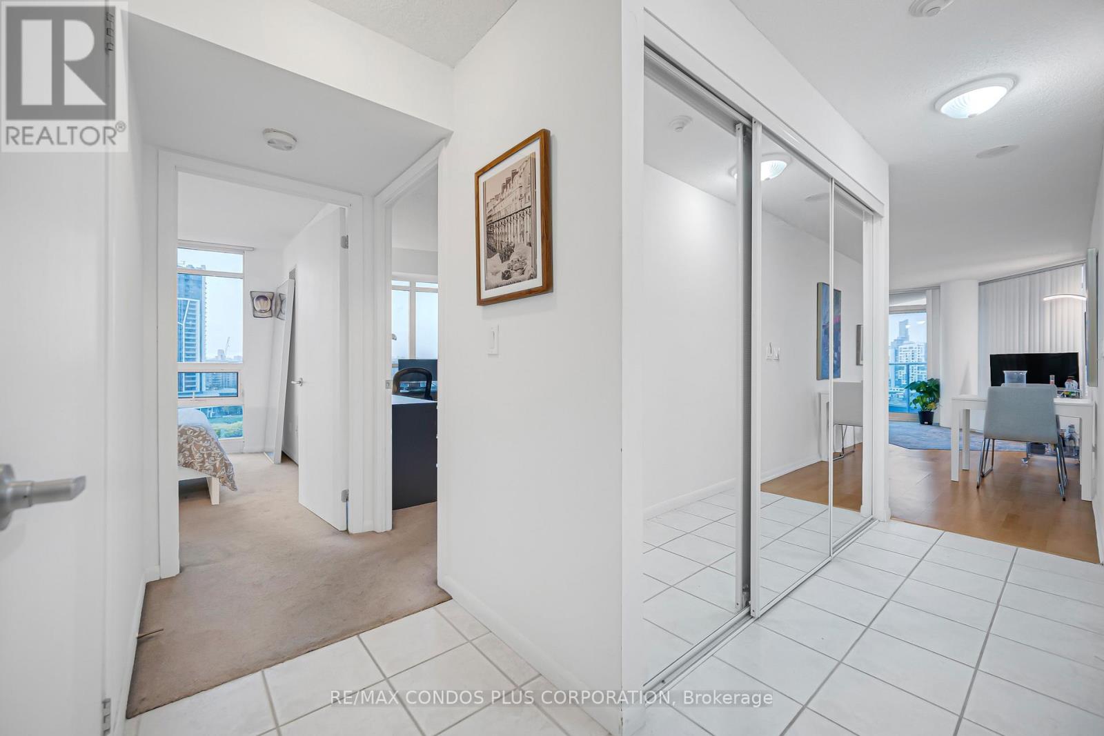 1609 - 231 Fort York Boulevard Property Photo 20