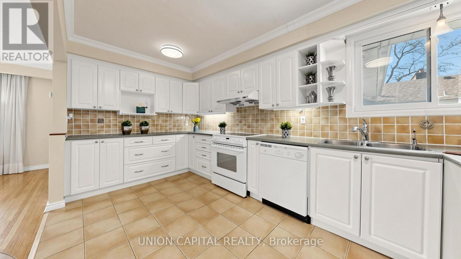 49 Bathford Crescent Property Photo 17