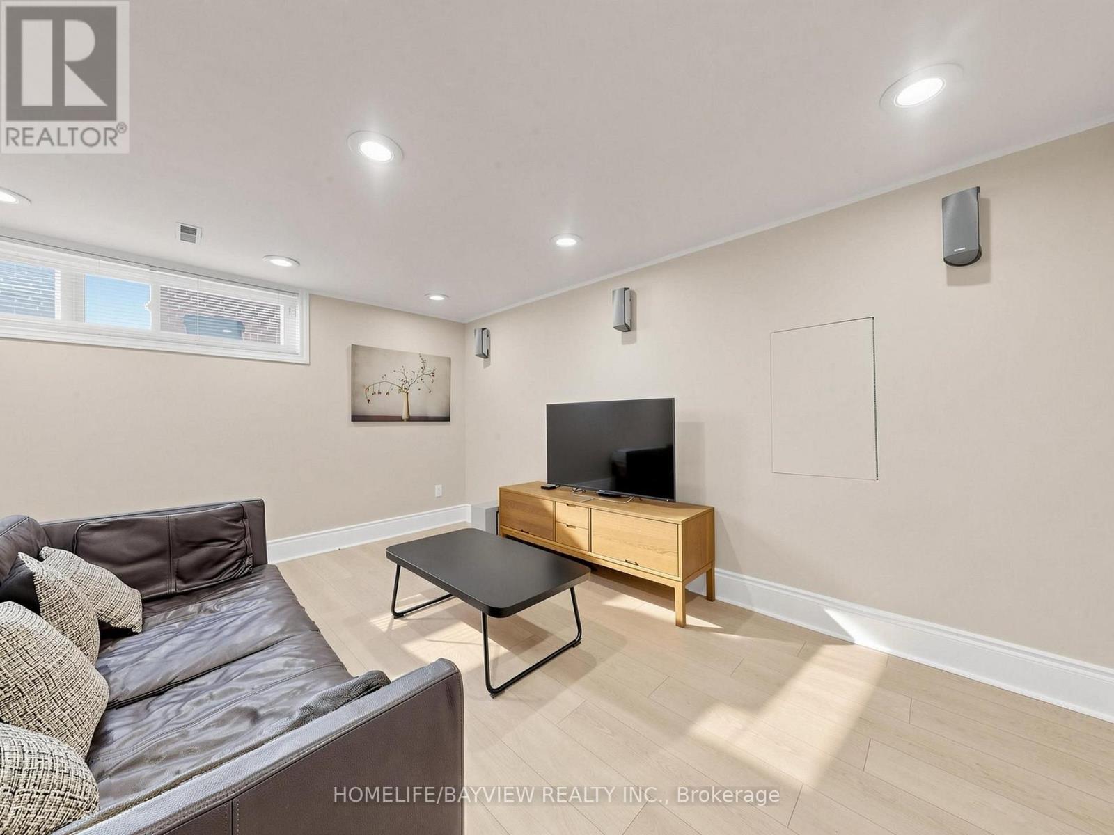 39 Shenstone(basement) Road Property Photo 16