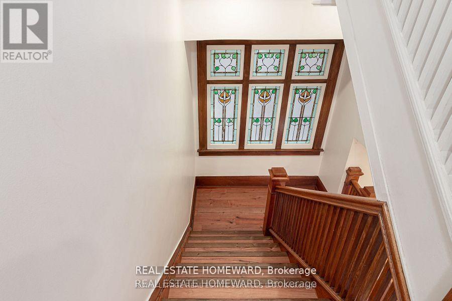 56 Oakwood Avenue Property Photo 12