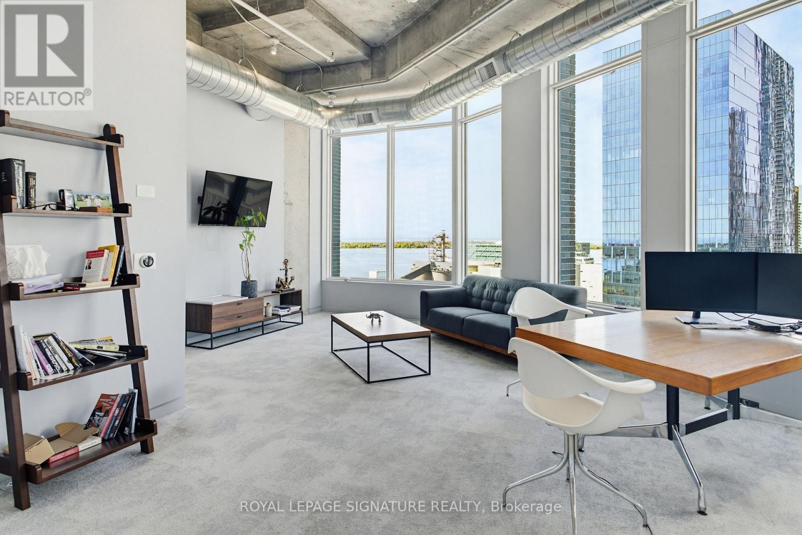 1314-1324 - 130 Queens Quay E Property Photo 21