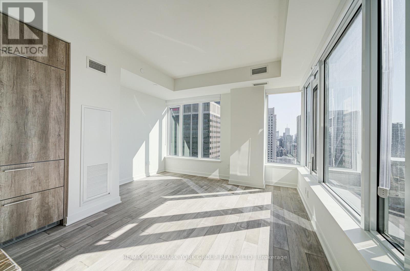 3609 - 11 Yorkville Avenue Property Photo 21