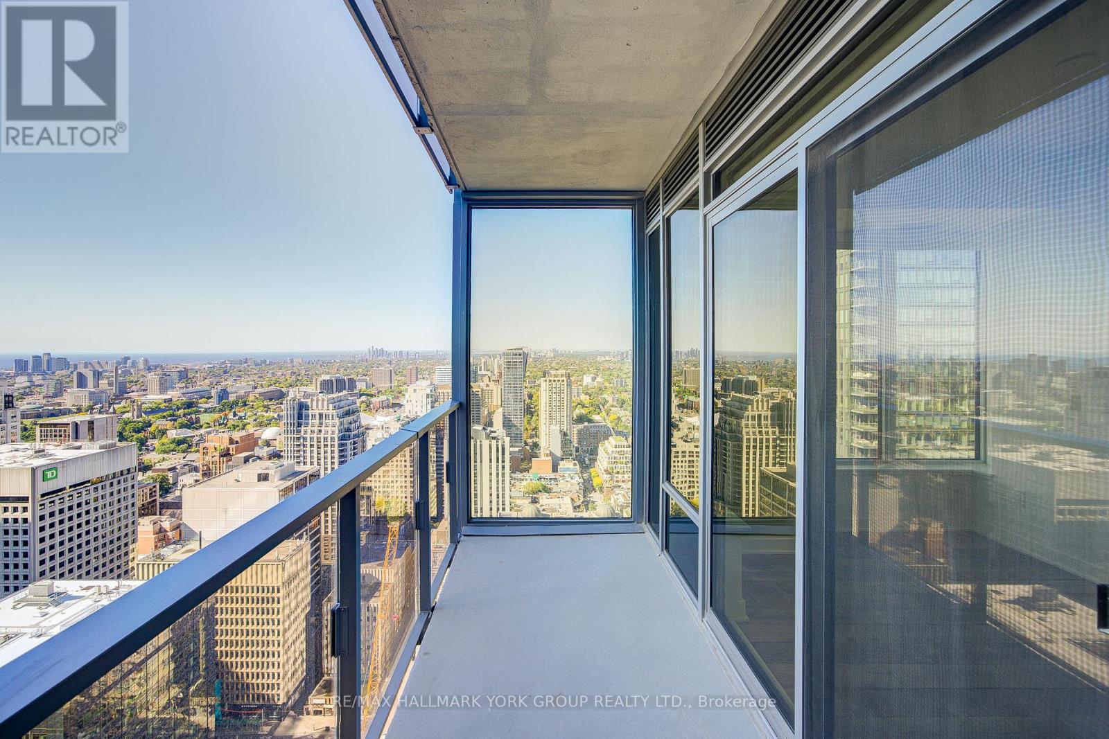 3609 - 11 Yorkville Avenue Property Photo 26