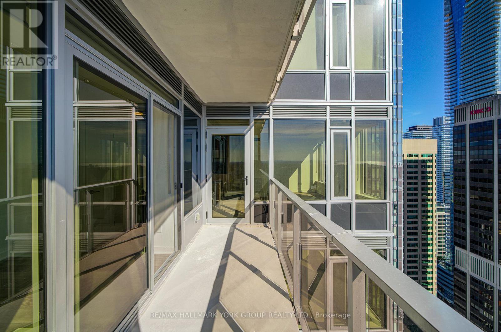 3609 - 11 Yorkville Avenue Property Photo 27