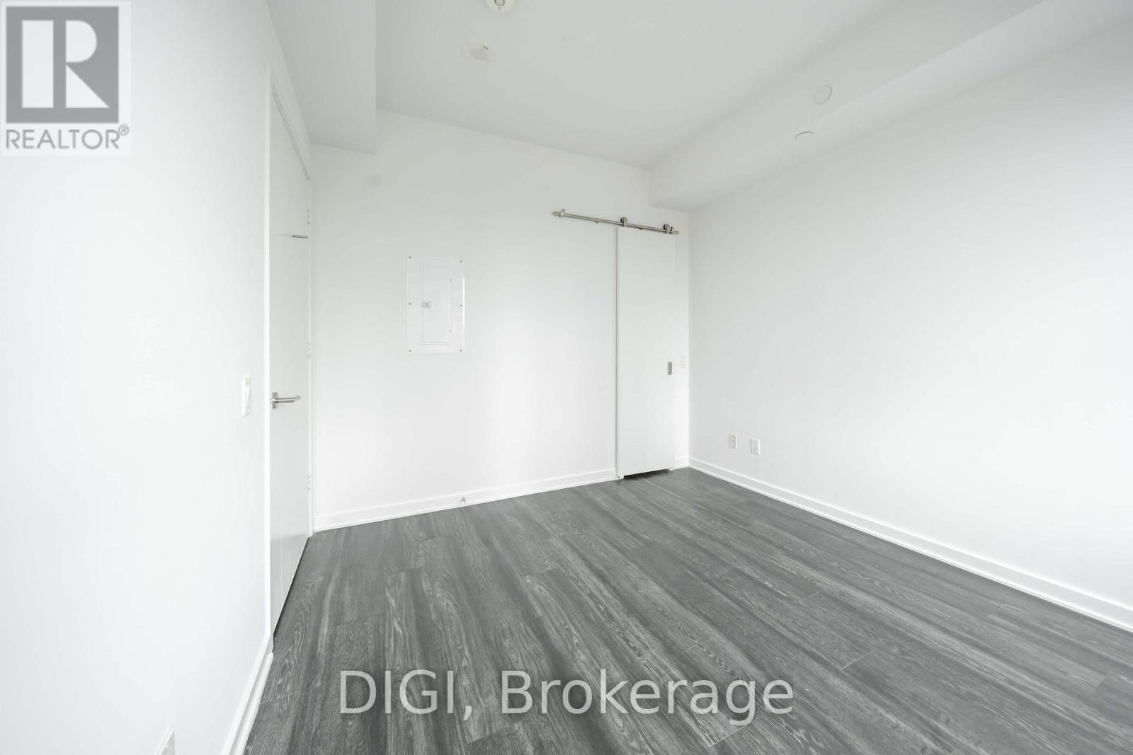 4507 - 25 Selby Street Property Photo 13