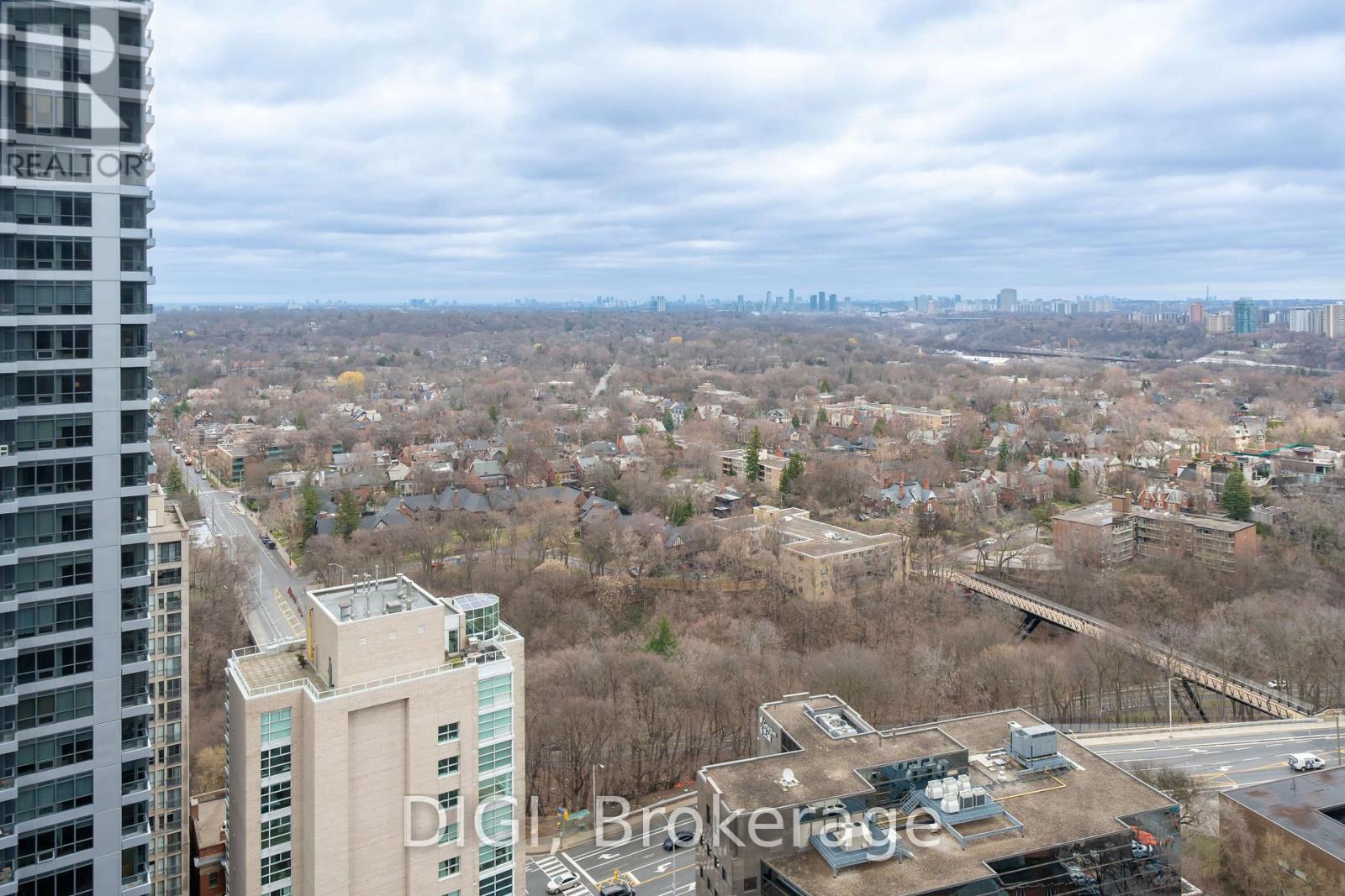4507 - 25 Selby Street Property Photo 17
