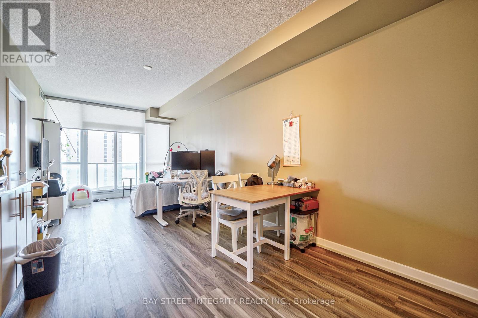 2609 - 33 Bay Street Property Photo 7