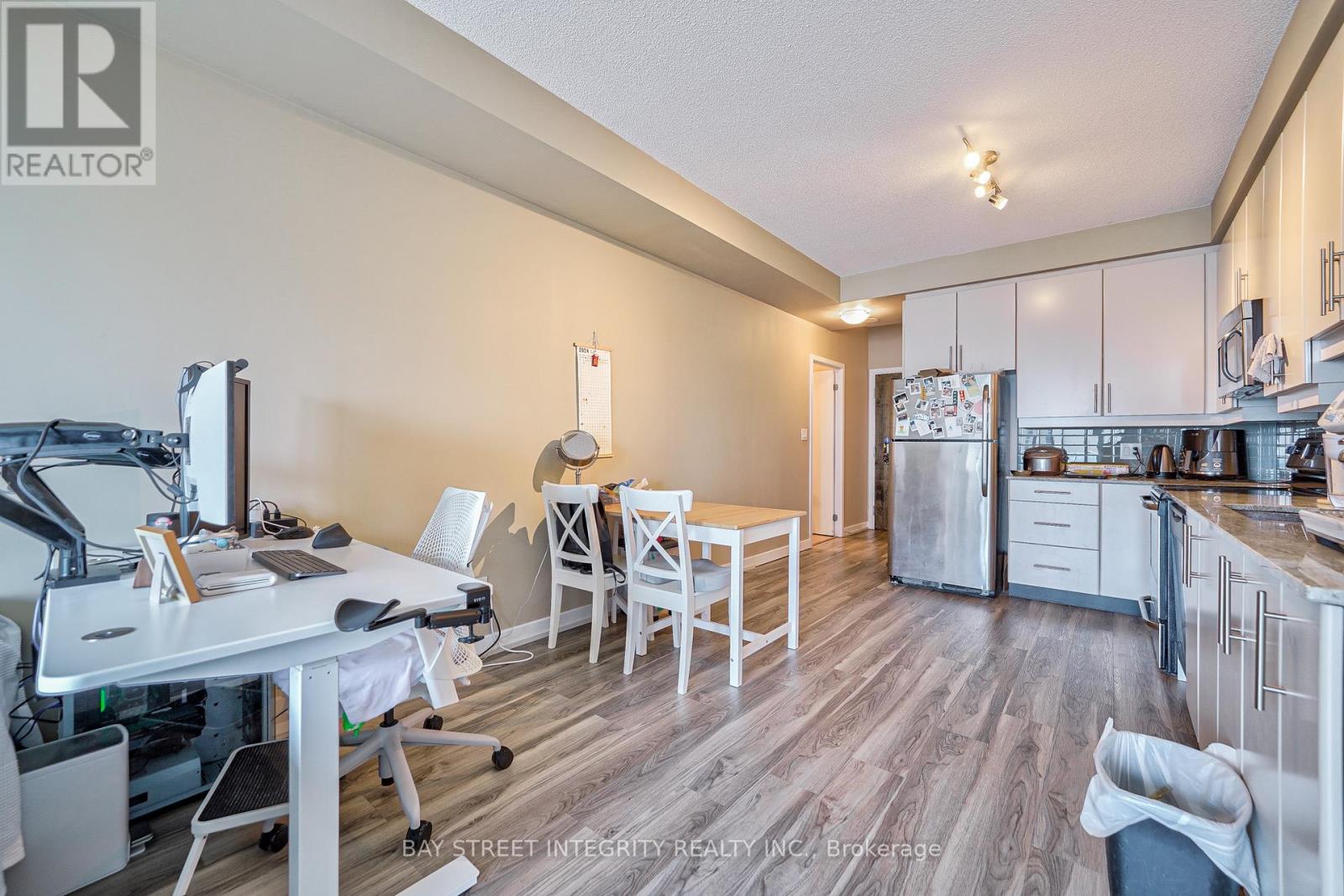 2609 - 33 Bay Street Property Photo 8
