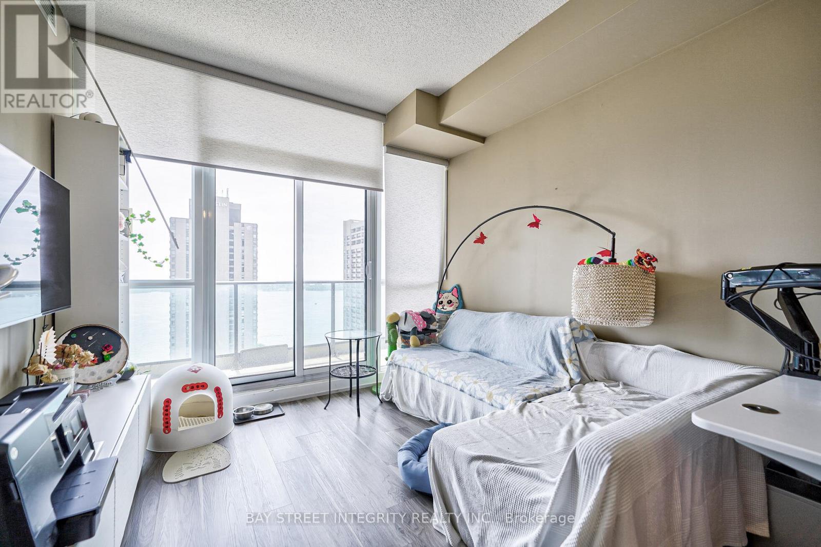 2609 - 33 Bay Street Property Photo 10