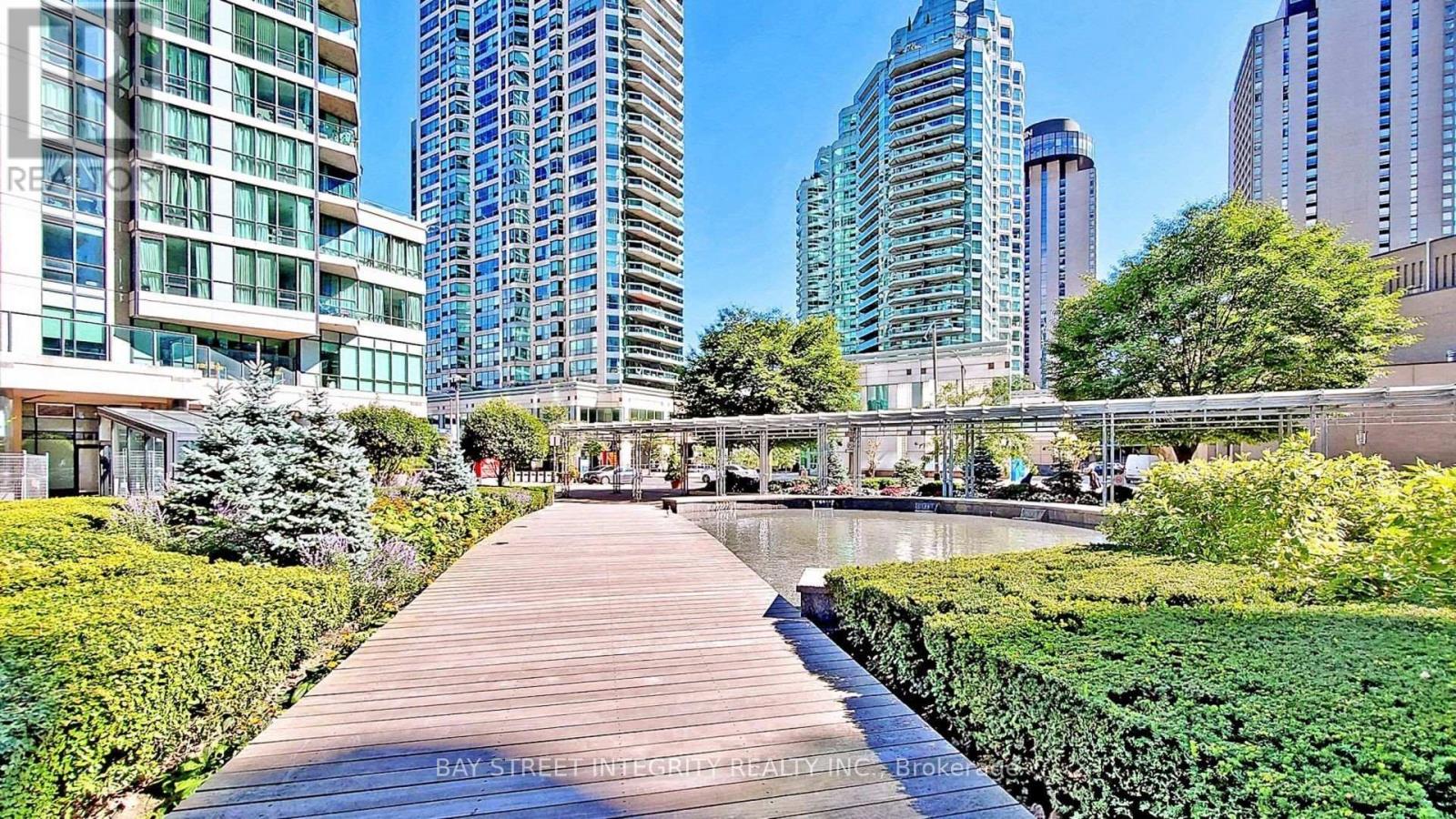 2609 - 33 Bay Street Property Photo 28