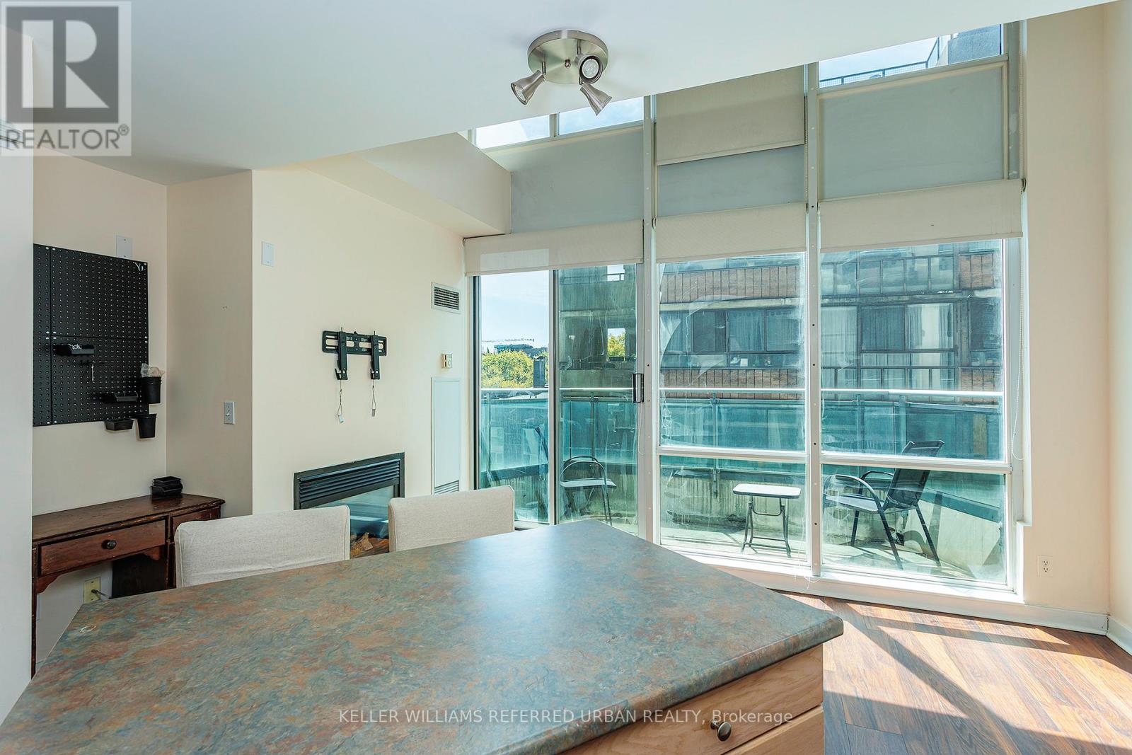 514 - 77 Lombard Street Property Photo 9