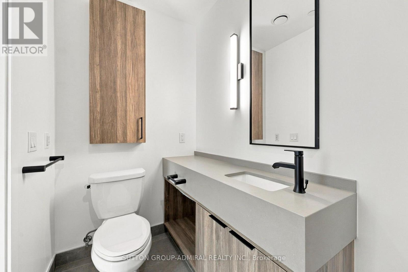 1625 - 89 Montclair Avenue Property Photo 19