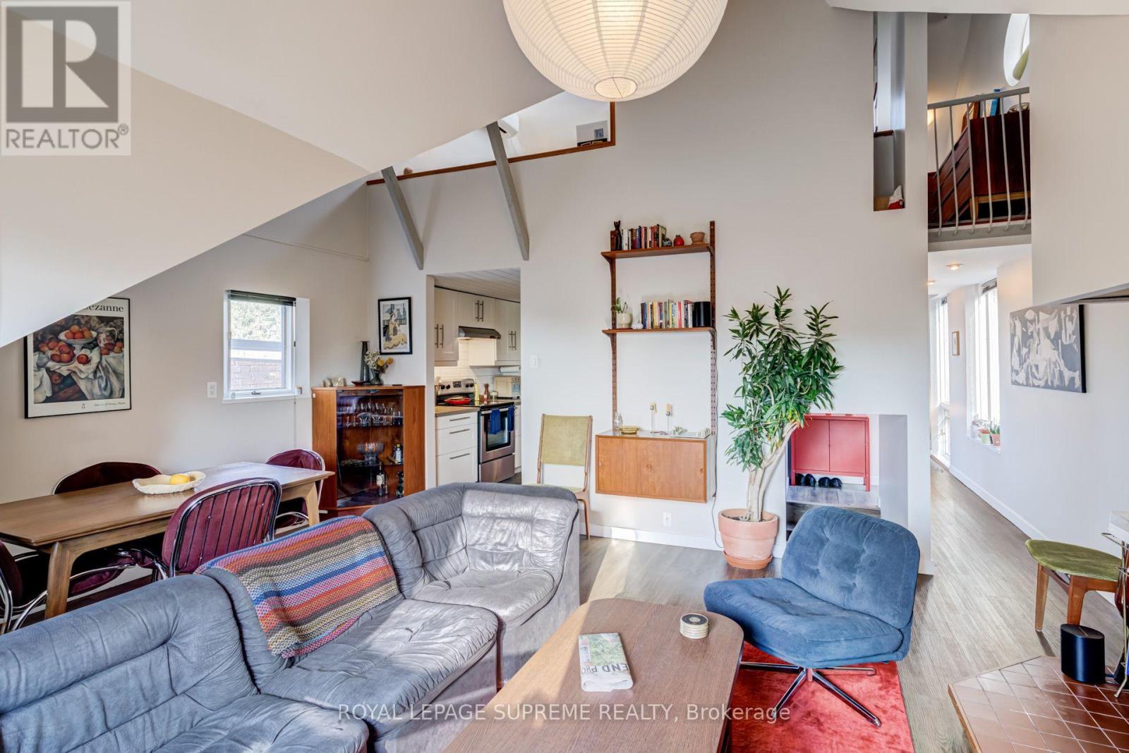 767 Euclid Avenue Property Photo 30