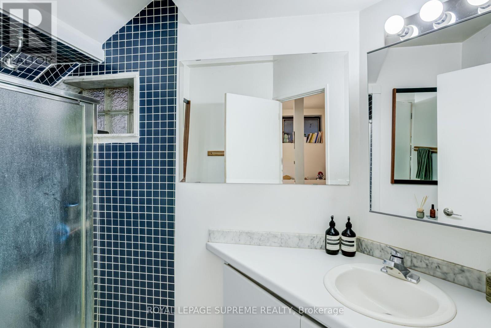 767 Euclid Avenue Property Photo 49