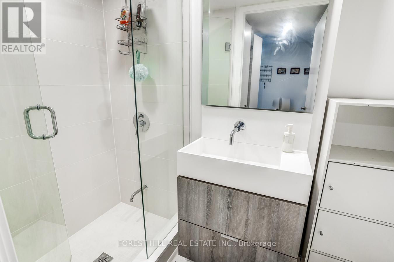 736 - 8 Hillsdale Avenue Property Photo 22