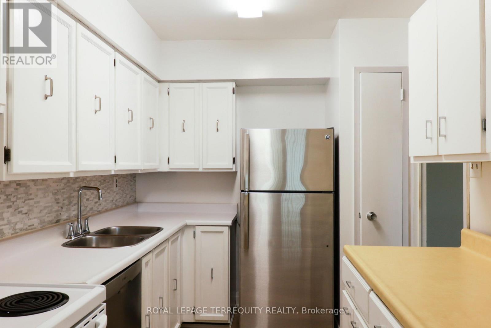 205 - 1338 York Mills Road Property Photo 11