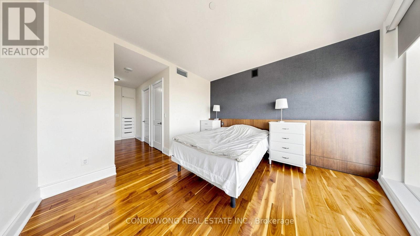 7507 - 388 Yonge Street Property Photo 22