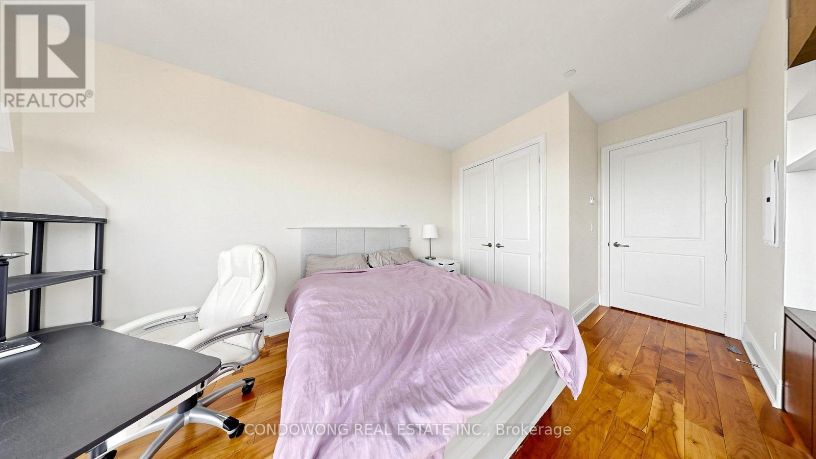 7507 - 388 Yonge Street Property Photo 28