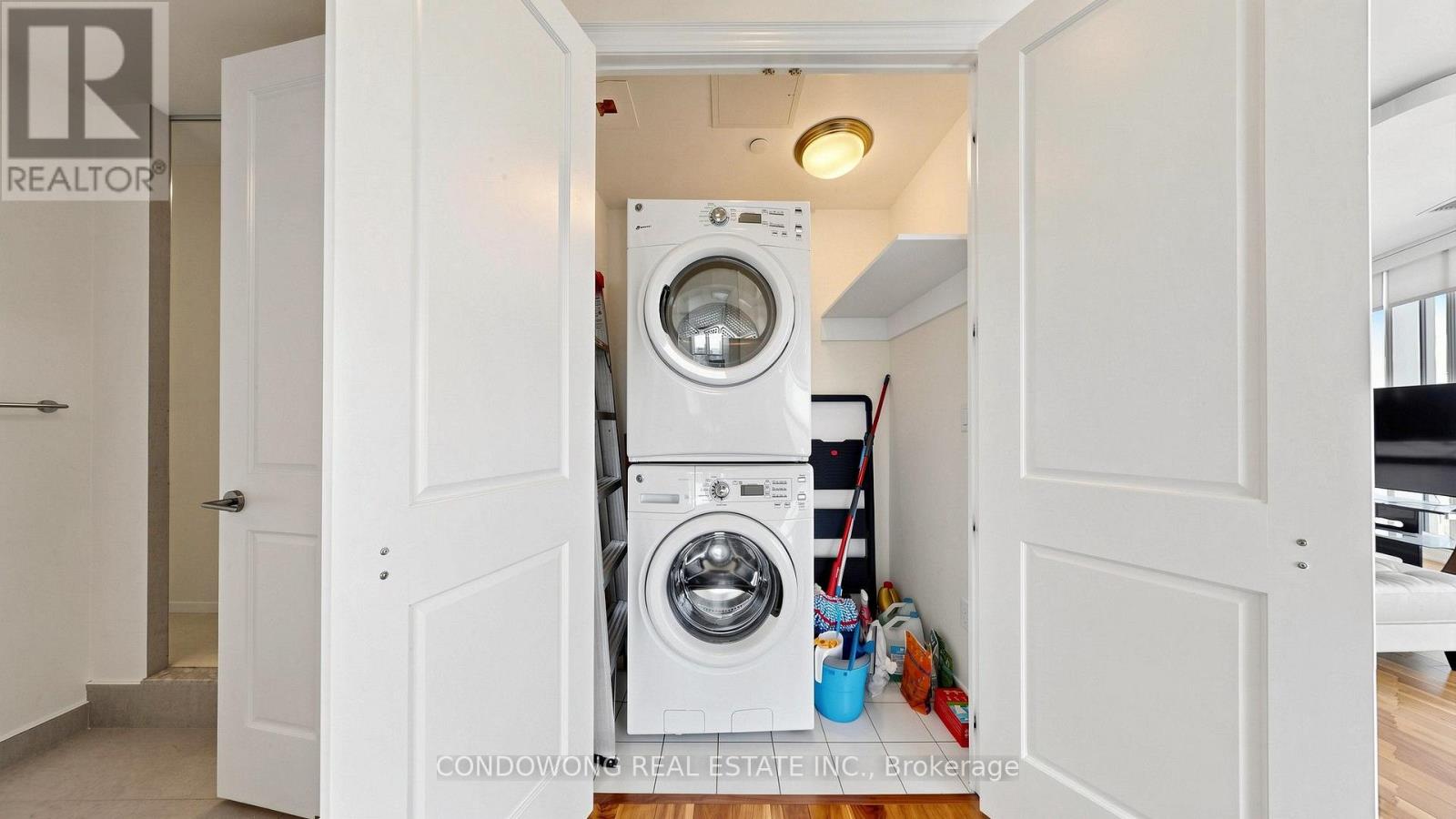 7507 - 388 Yonge Street Property Photo 31