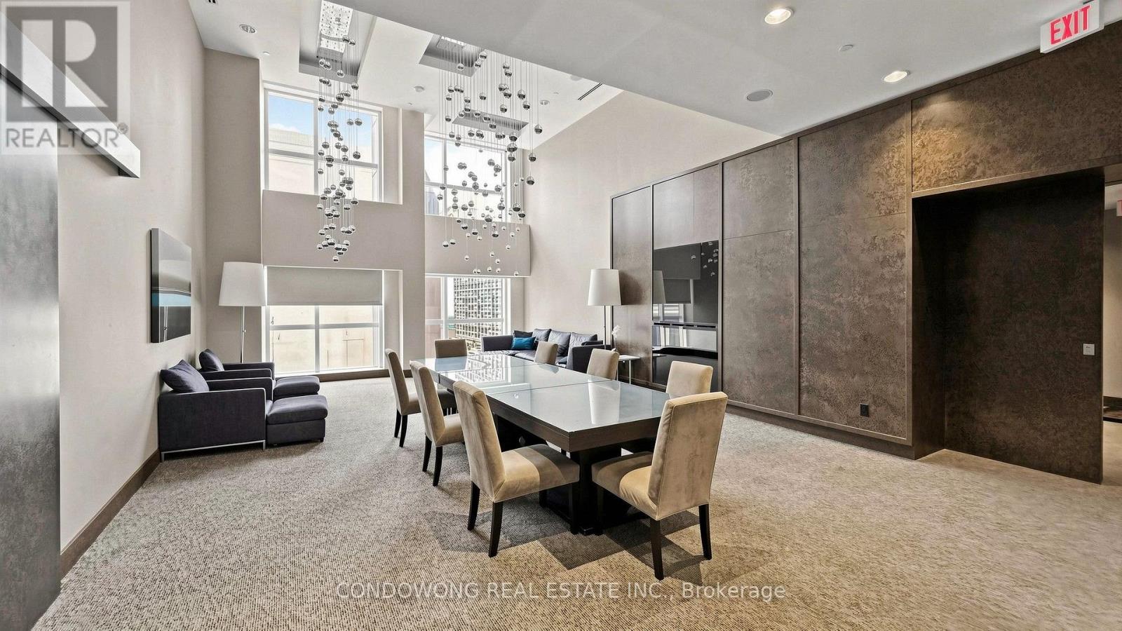 7507 - 388 Yonge Street Property Photo 42