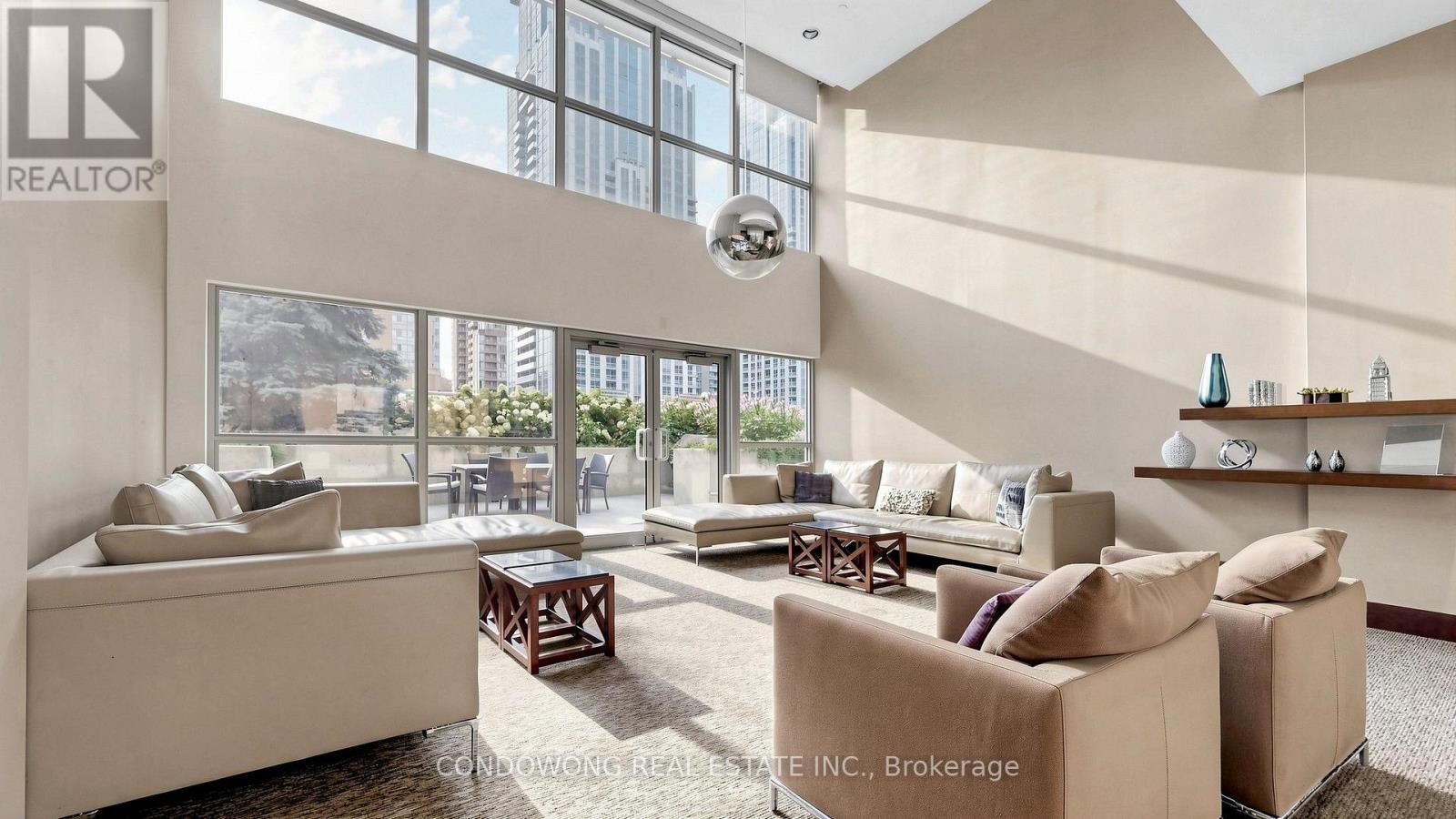7507 - 388 Yonge Street Property Photo 43