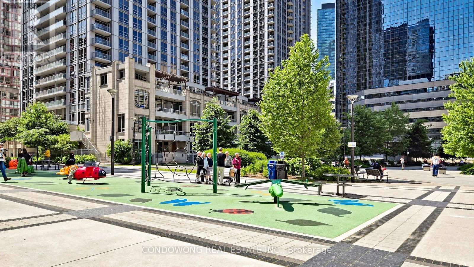 7507 - 388 Yonge Street Property Photo 44